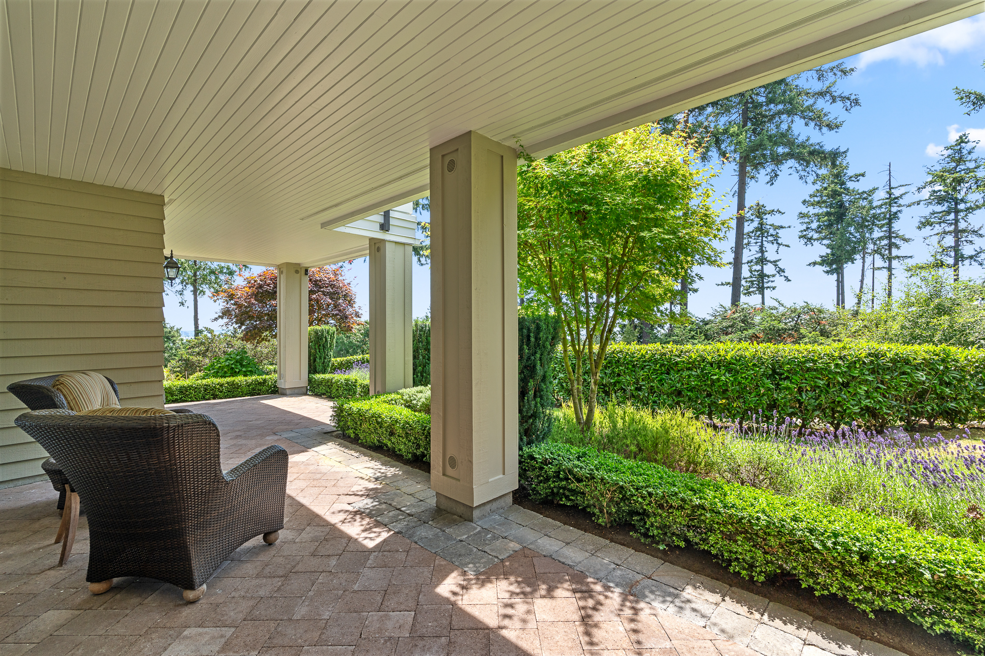 #2 – 5402 West Vista Court